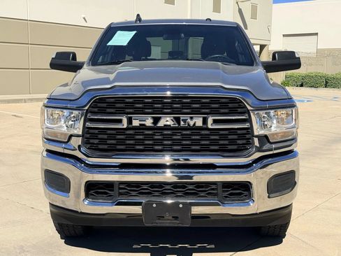 Used 2022 RAM 2500 Big Horn AWD/4WD image 2