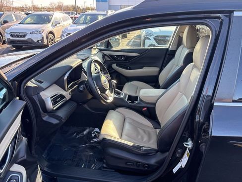 Certified 2023 Subaru Outback Limited image 9