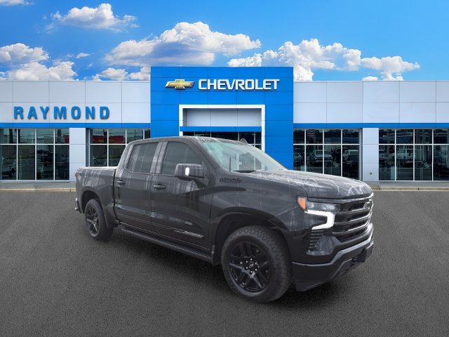 Certified 2025 Chevrolet Silverado 1500 High Country w/ Midnight Edition AWD/4WD image 10
