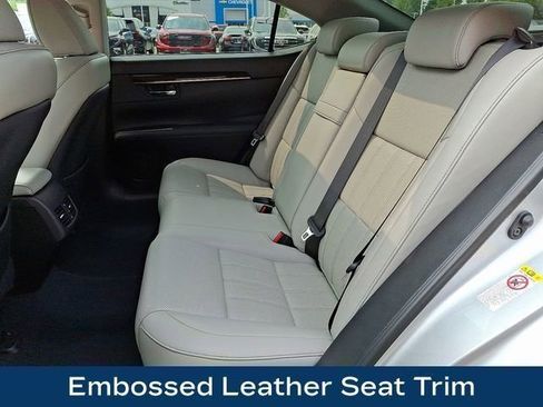 Used 2017 Lexus ES 350 image 22
