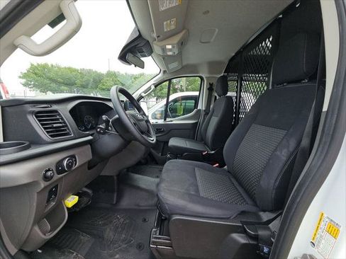 Used 2024 Ford Transit 250 Low Roof w/ Exterior Upgrade Package RWD image 12