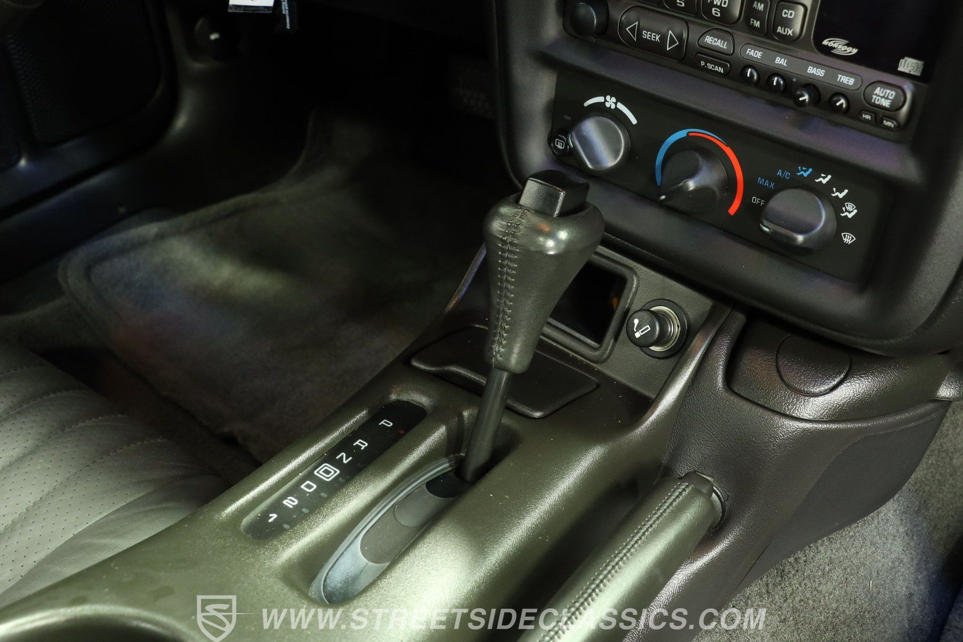 Used 2002 Chevrolet Camaro Z28 w/ SS Performance/Appearance Pkg RWD image 40
