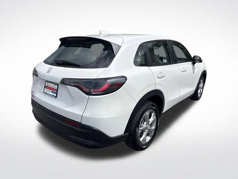 Certified 2025 Honda HR-V LX image 5