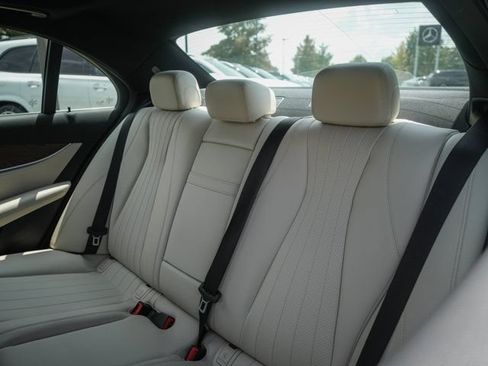Certified 2023 Mercedes-Benz E 350 4MATIC Sedan image 31