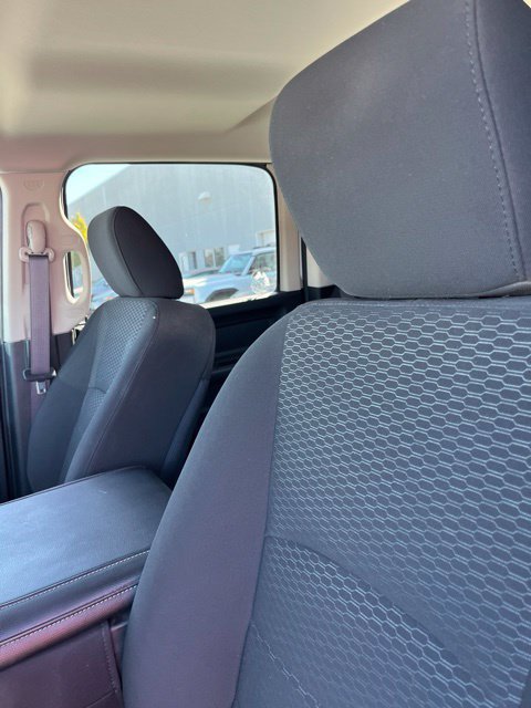 Used 2020 RAM 1500 Express RWD image 6