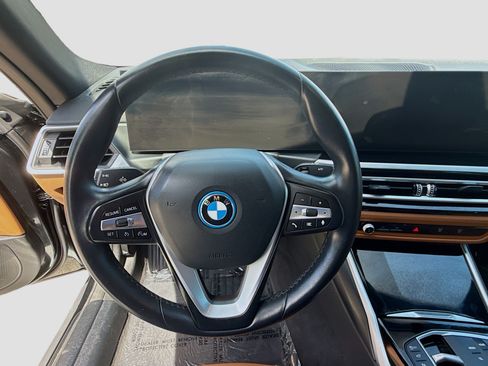 Used 2023 BMW i4 eDrive35 w/ Parking Assistance Package RWD image 10