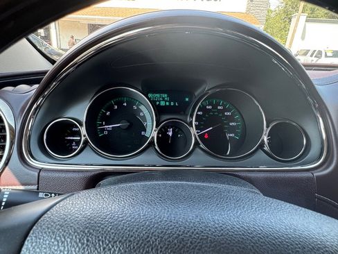 Used 2017 Buick Enclave Leather image 14