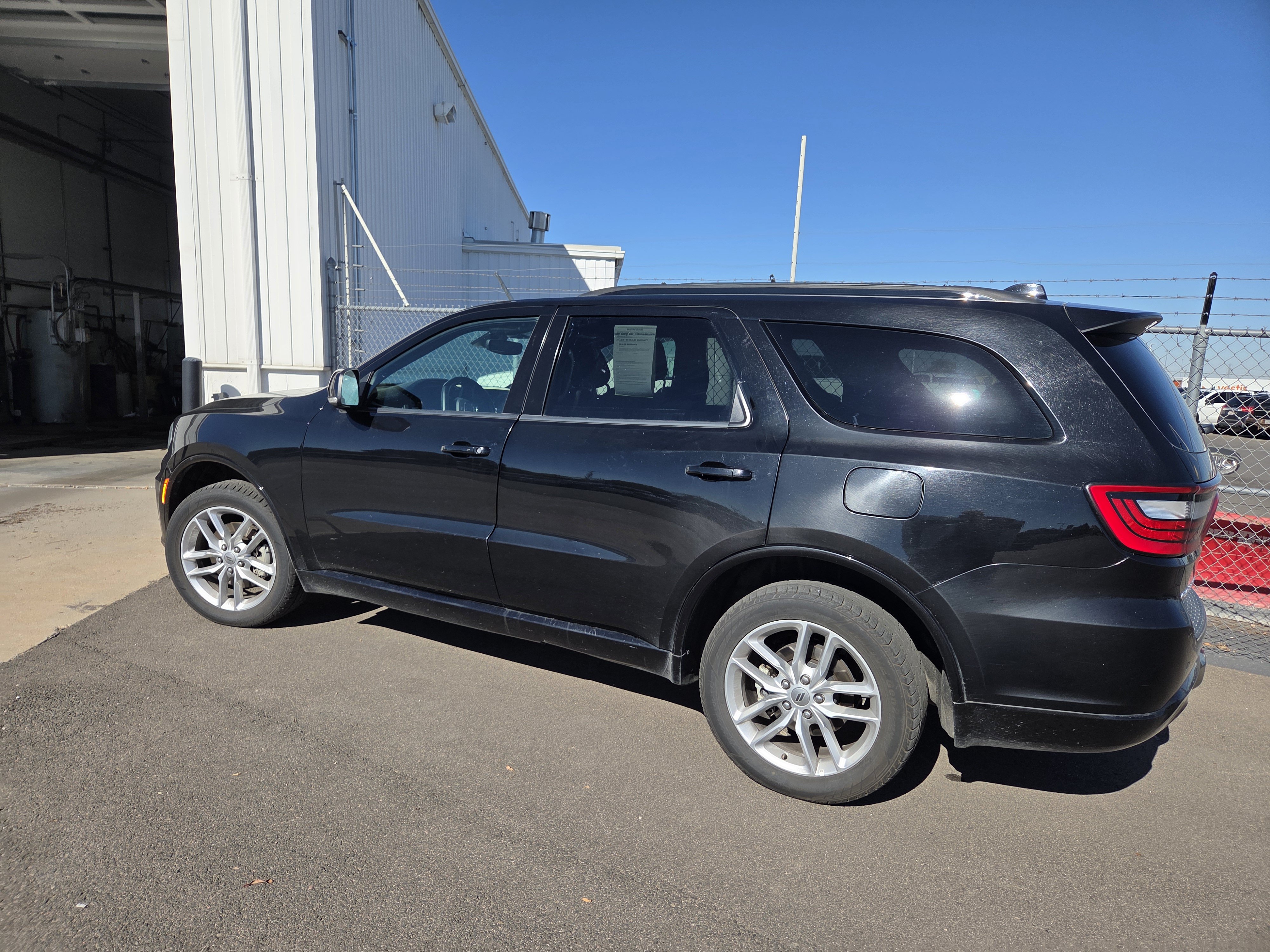 Used 2024 Dodge Durango GT AWD/4WD image 3