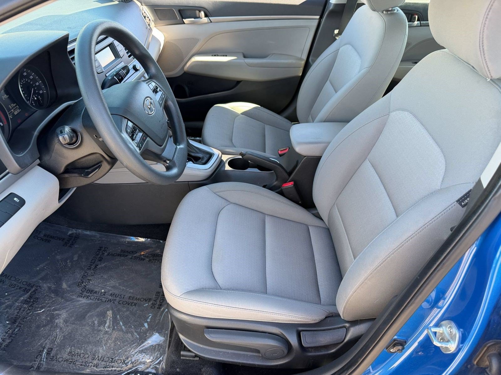 Used 2017 Hyundai Elantra SE FWD image 5