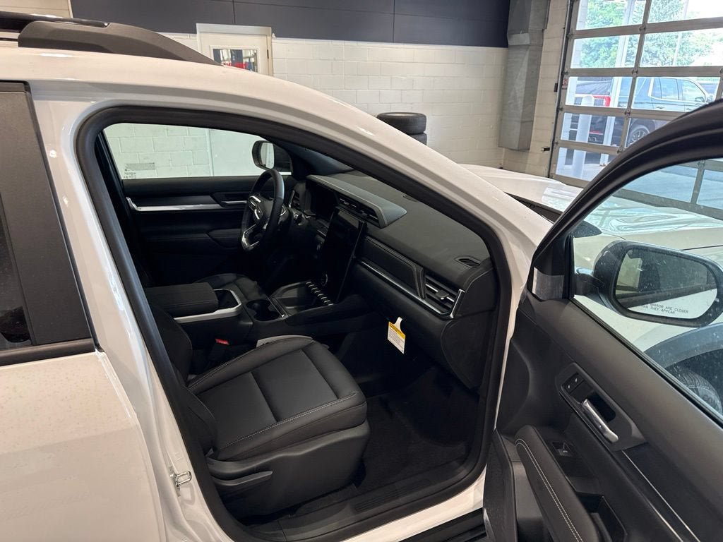 New 2027 GMC Terrain Elevation w/ Elevation Premium Package AWD/4WD image 12