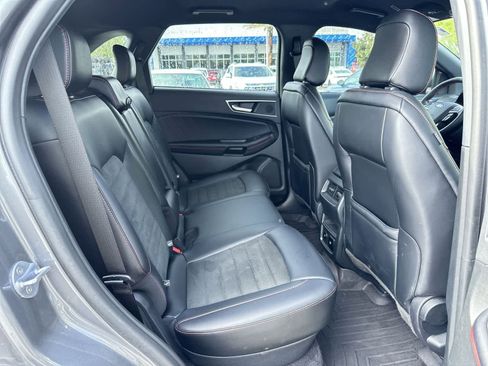 Used 2024 Ford Edge ST-Line image 16