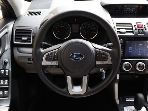 Used 2018 Subaru Forester 2.5i Premium w/ All-Weather Package image 14