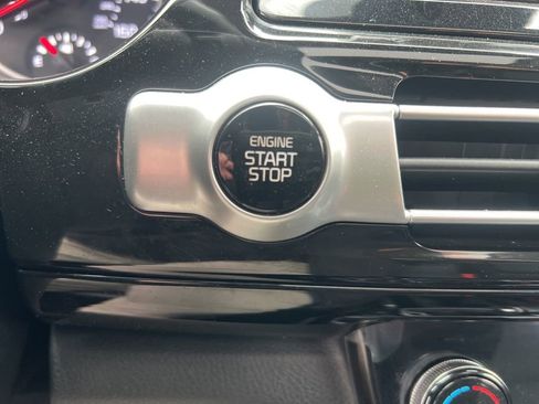 Certified 2022 Kia Seltos EX image 61