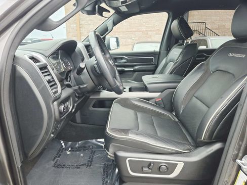 Used 2023 RAM 1500 Laramie AWD/4WD image 12