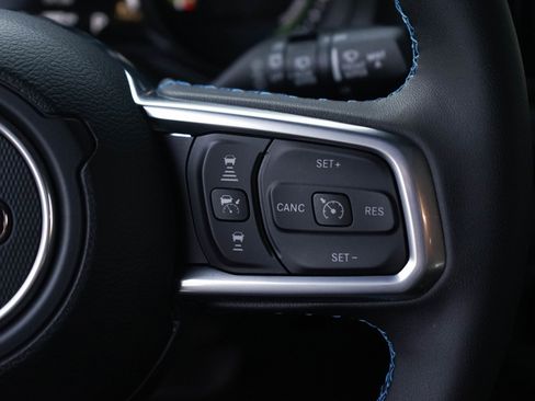 Used 2024 Jeep Wrangler High Altitude image 26