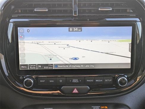 Used 2023 Kia Soul EX image 30