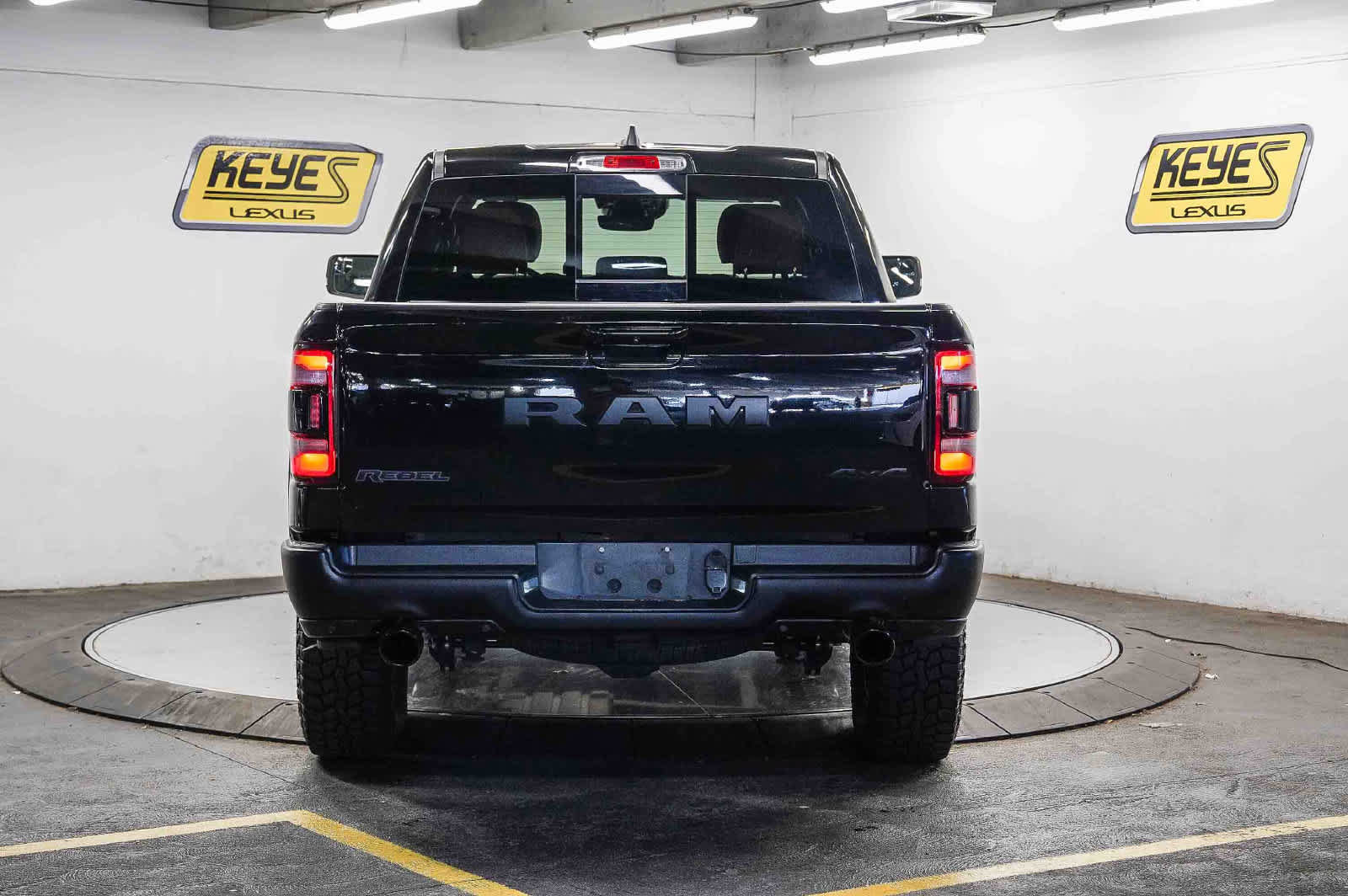 Used 2023 RAM 1500 Rebel w/ Rebel Level 2 Equipment Group AWD/4WD image 5