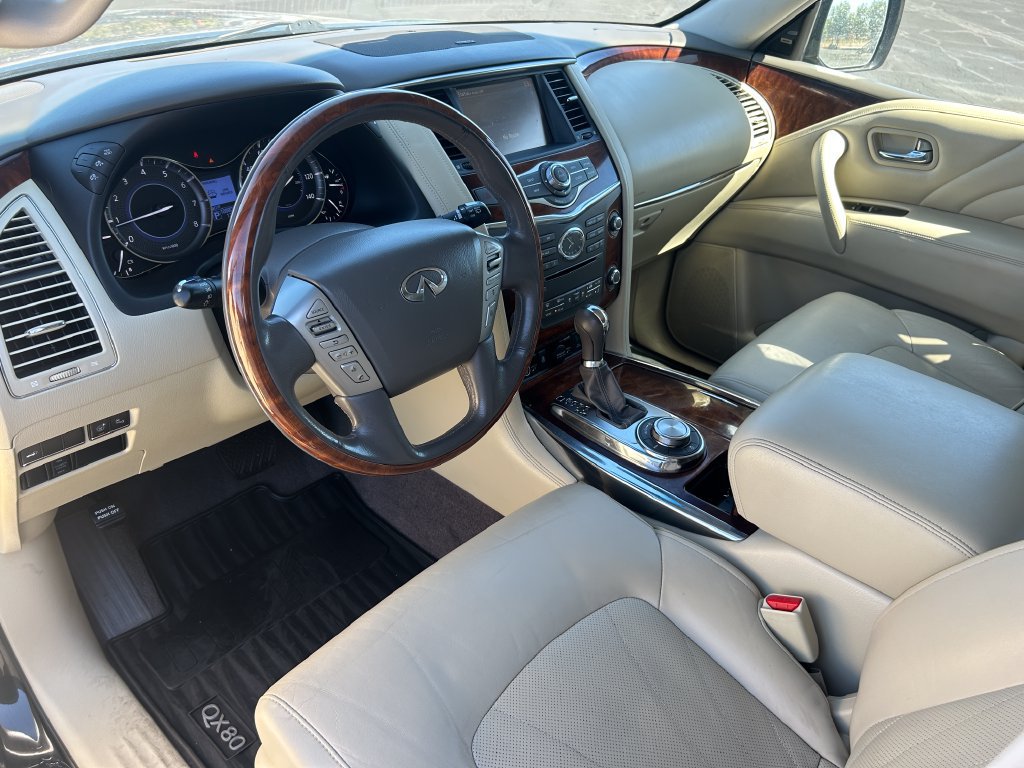 Used 2017 INFINITI QX80 4WD w/ Deluxe Technology Package image 25