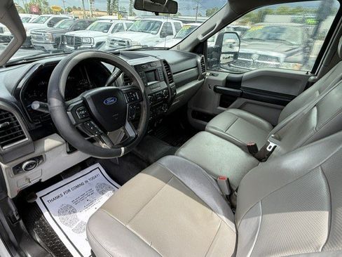 Used 2017 Ford F250 XL w/ Power Equipment Group AWD/4WD image 15