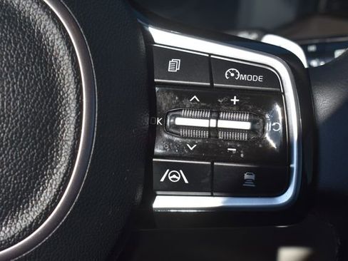 Used 2024 Kia Sorento SX Prestige image 30