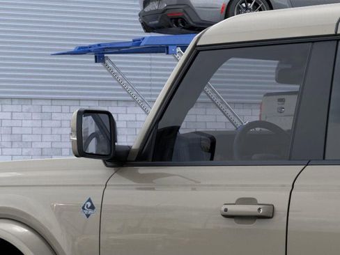 New 2025 Ford Bronco Outer Banks image 22