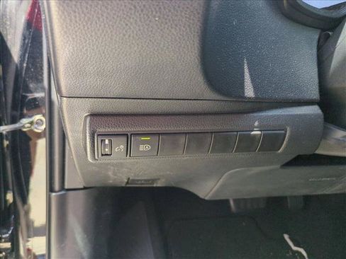 Used 2024 Toyota Corolla LE FWD image 11