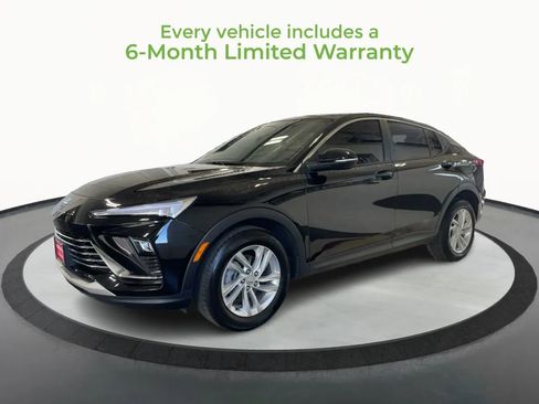 Used 2024 Buick Envista Preferred image 3