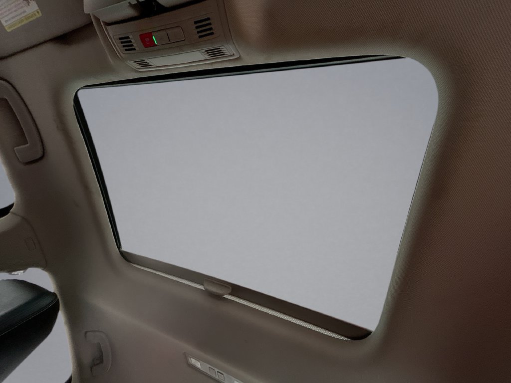 Used 2024 Volkswagen Jetta SE FWD image 28