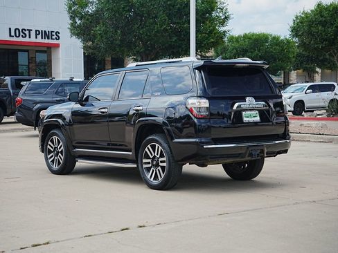 Used 2018 Toyota 4Runner Limited AWD/4WD image 4