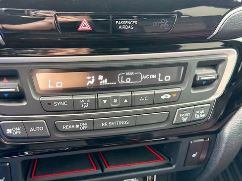 Used 2023 Honda Ridgeline Black Edition image 15