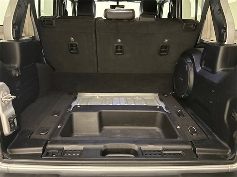 Used 2022 Jeep Wrangler Unlimited Rubicon 4xe w/ Cold Weather Group image 15