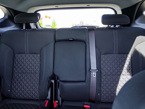 Used 2019 Chevrolet Blazer LT AWD/4WD image 22