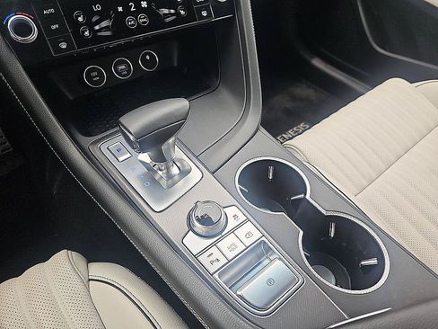 Used 2025 Genesis G70 2.5T w/ Sport Prestige Package RWD image 23