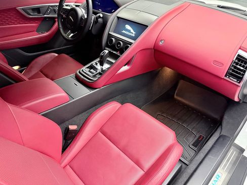 Used 2021 Jaguar F-TYPE R-Dynamic image 11
