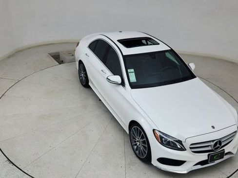 Used 2018 Mercedes-Benz C 300 Sedan image 76