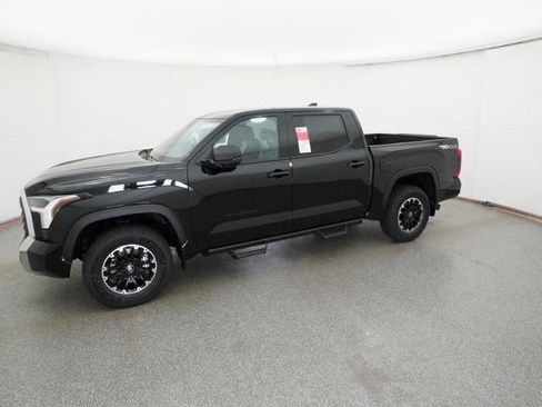 New 2026 Toyota Tundra SR5 AWD/4WD image 37