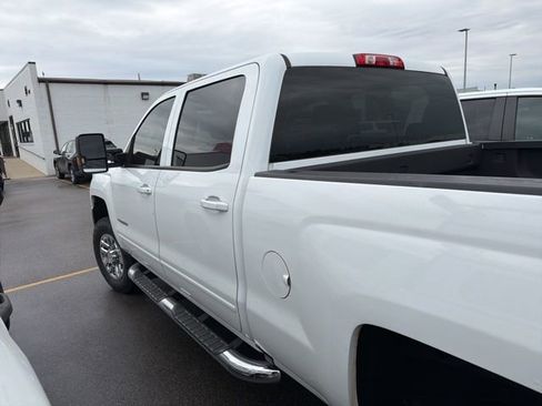 Used 2019 Chevrolet Silverado 2500 LT w/ True North Edition AWD/4WD image 7