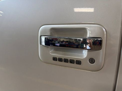 Used 2013 Ford F150 Platinum AWD/4WD image 11