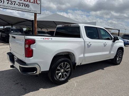 Used 2023 Chevrolet Silverado 1500 LT AWD/4WD image 6