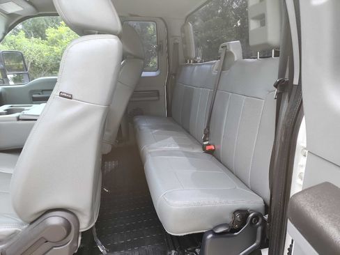 Used 2015 Ford F250 XL RWD image 23