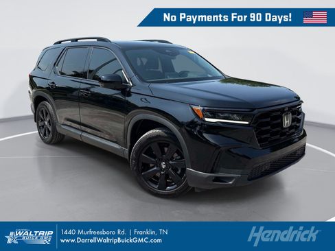 Used 2025 Honda Pilot Black Edition image 1