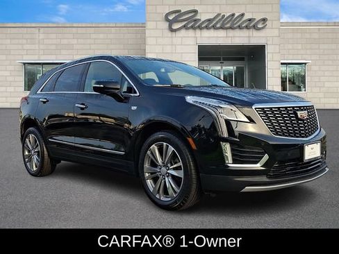 Used 2023 Cadillac XT5 Premium Luxury AWD/4WD image 2