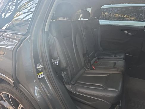 Used 2023 Audi Q7 3.0T Premium Plus w/ Premium Plus Package image 12