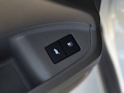Used 2018 Honda Pilot Elite image 39