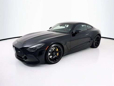 Used 2025 Mercedes-Benz AMG GT 63 image 3