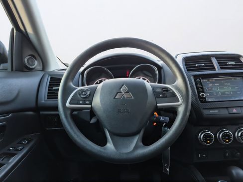 Used 2022 Mitsubishi Outlander Sport ES FWD image 27