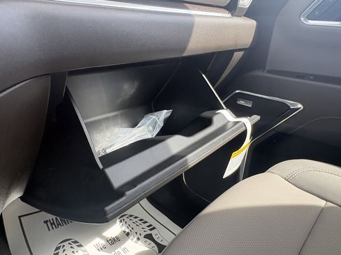 New 2026 GMC Sierra 1500 SLT w/ SLT Premium Plus Package AWD/4WD image 30