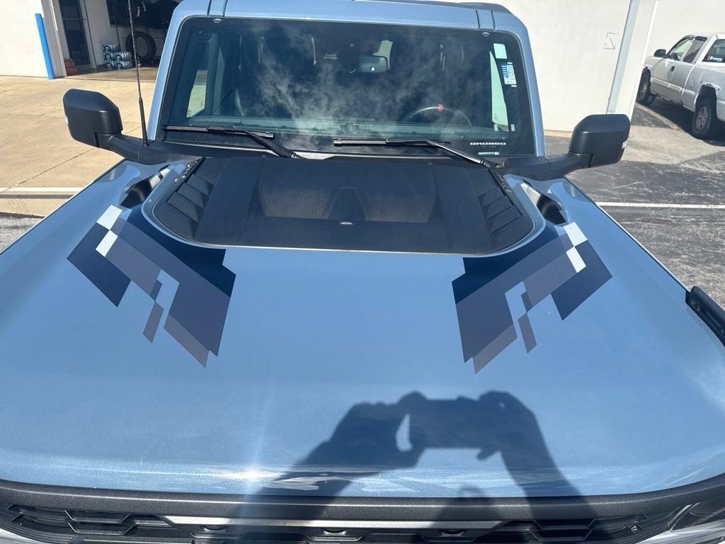 Used 2024 Ford Bronco Raptor w/ Interior Carbon Fiber Pack 6 AWD/4WD image 55
