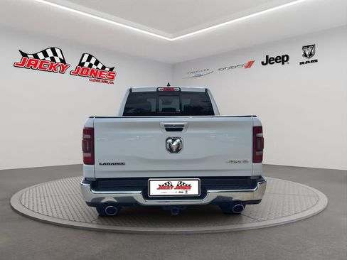 Used 2022 RAM 1500 Laramie AWD/4WD image 8