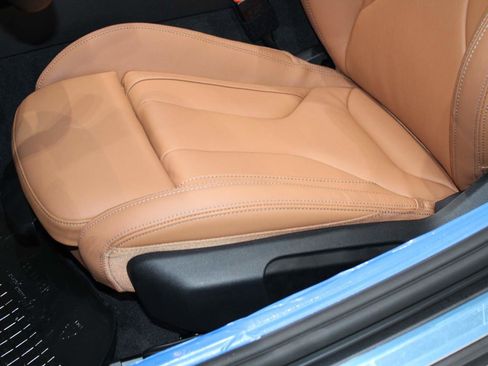 New 2026 BMW Z4 M40i w/ Premium Package image 17